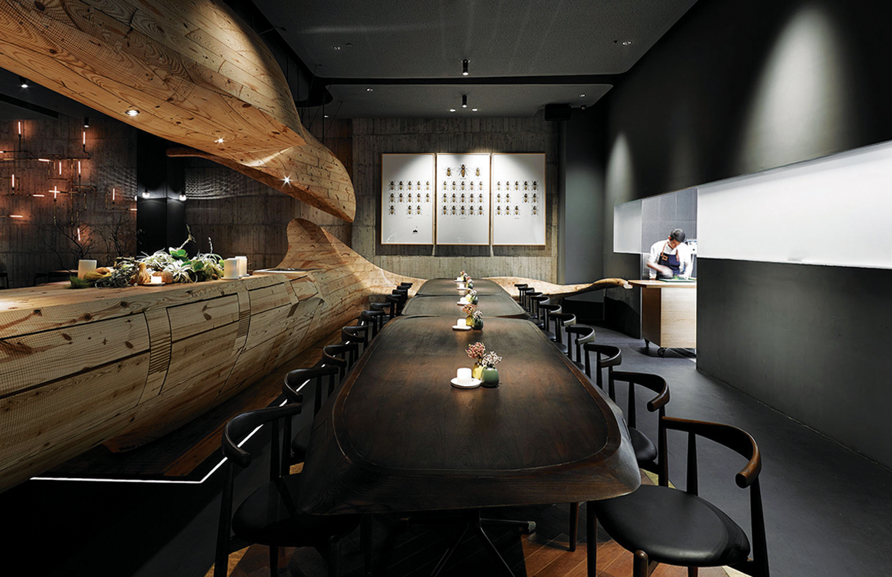 Raw interior b